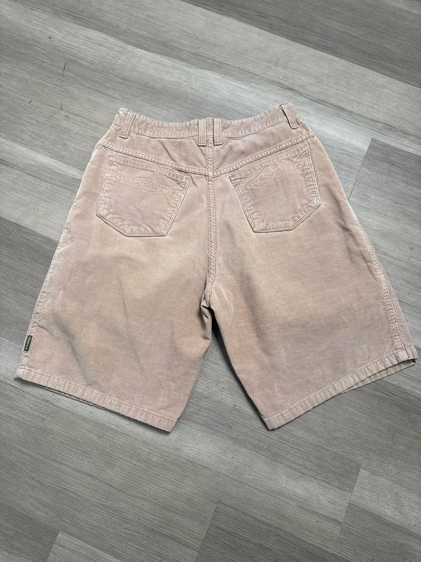 (34) Tan Corduroy Billabong Shorts