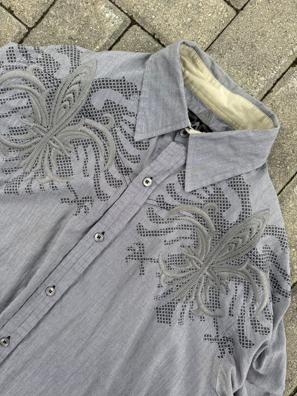 (XL) Roar Pinstripe Y2K Button-Up Shirt