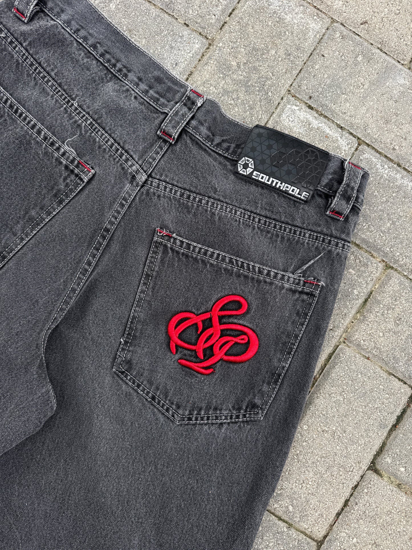 (36) SouthPole Embroidered Y2K Jorts