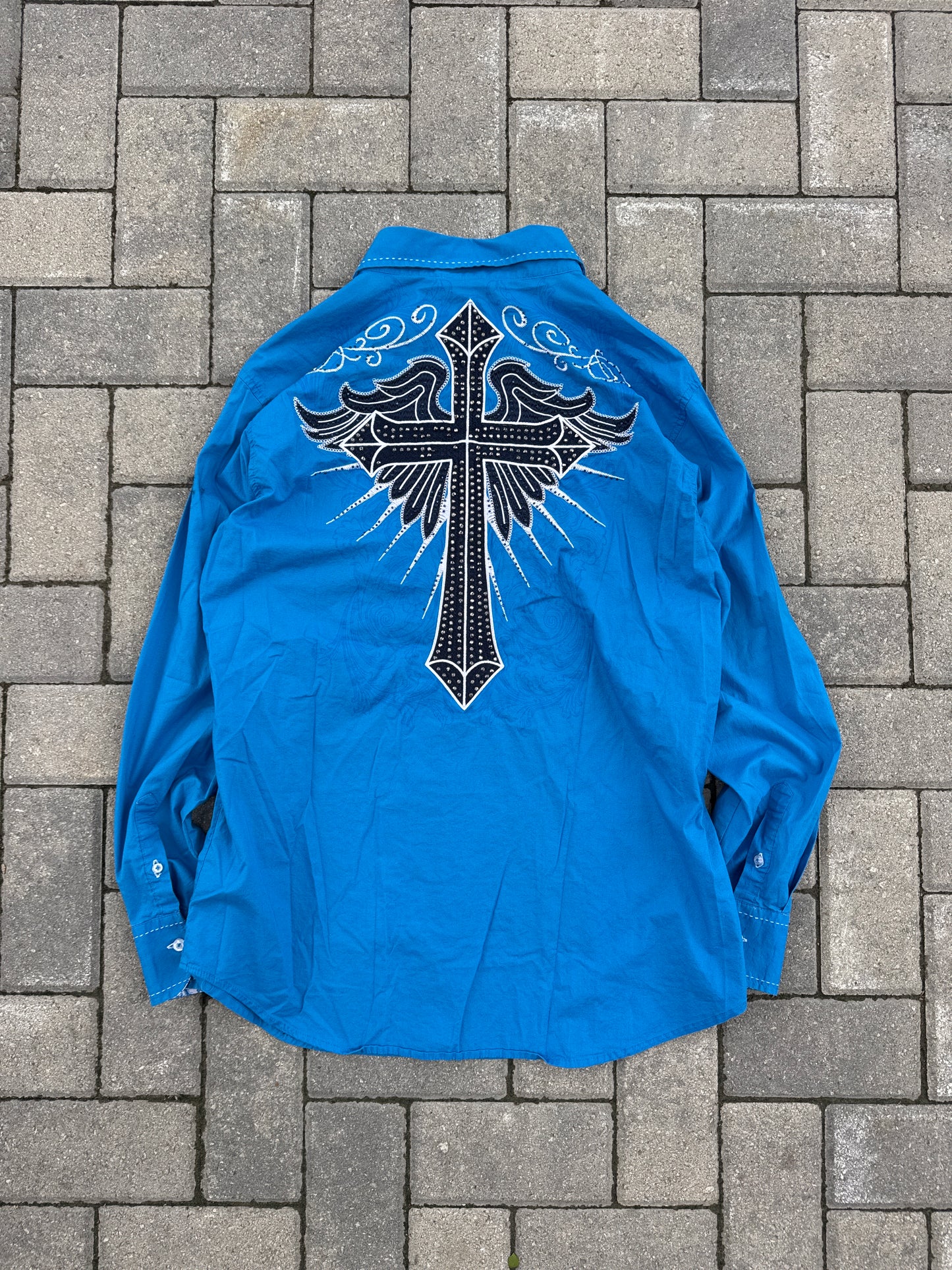 (XL) Victorious Gemmed Button-Up Shirt