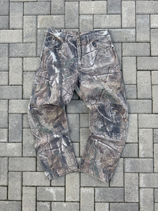 (36x34) Vintage Wrangler RealTree Double-Knee Pants