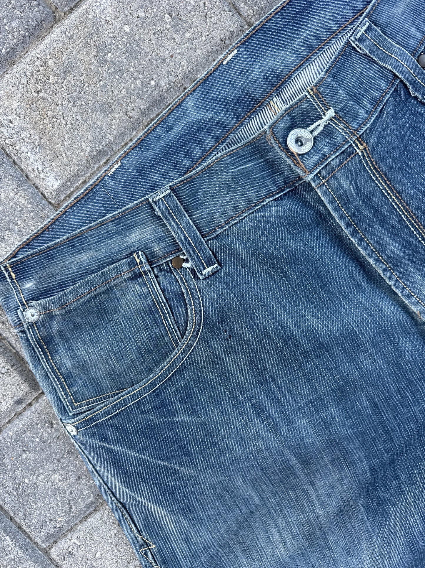 (38x34) Levi’s 514 Denim Pants