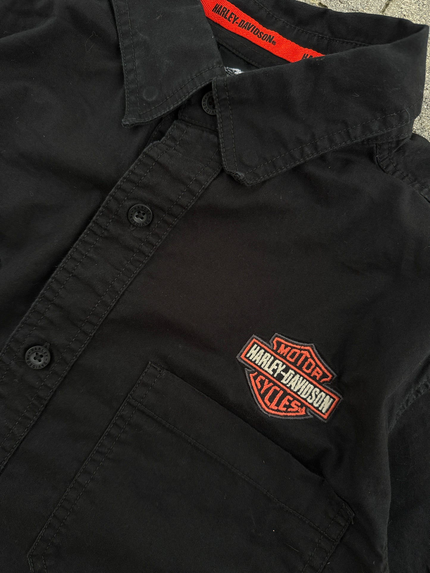 (L) Harley Davidson Logo Button-Up