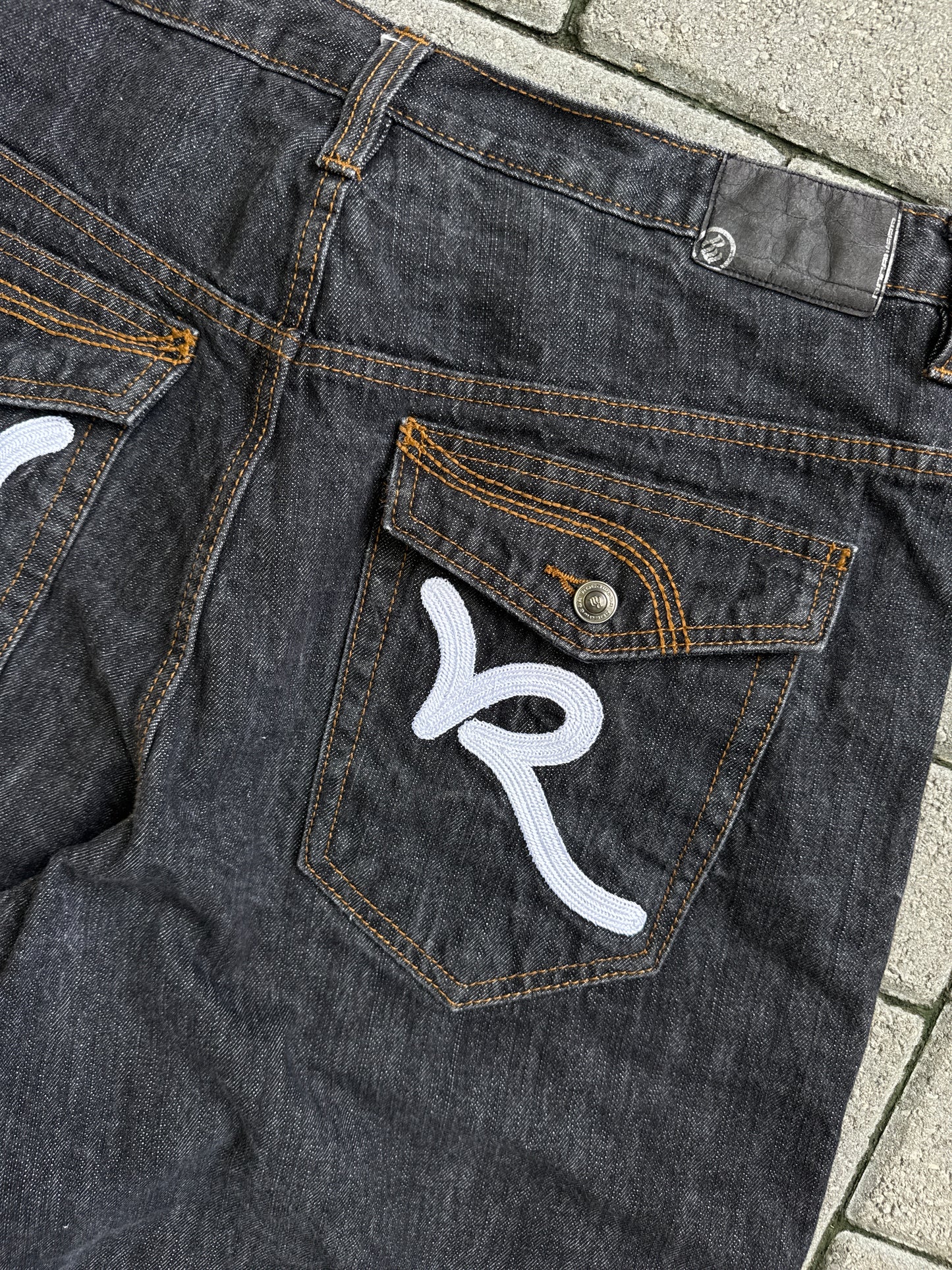 (38) Roca Wear Jorts