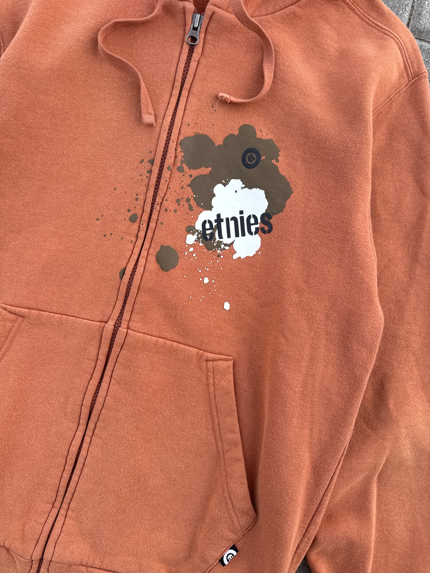 (S) Etnies Brown Hoodie