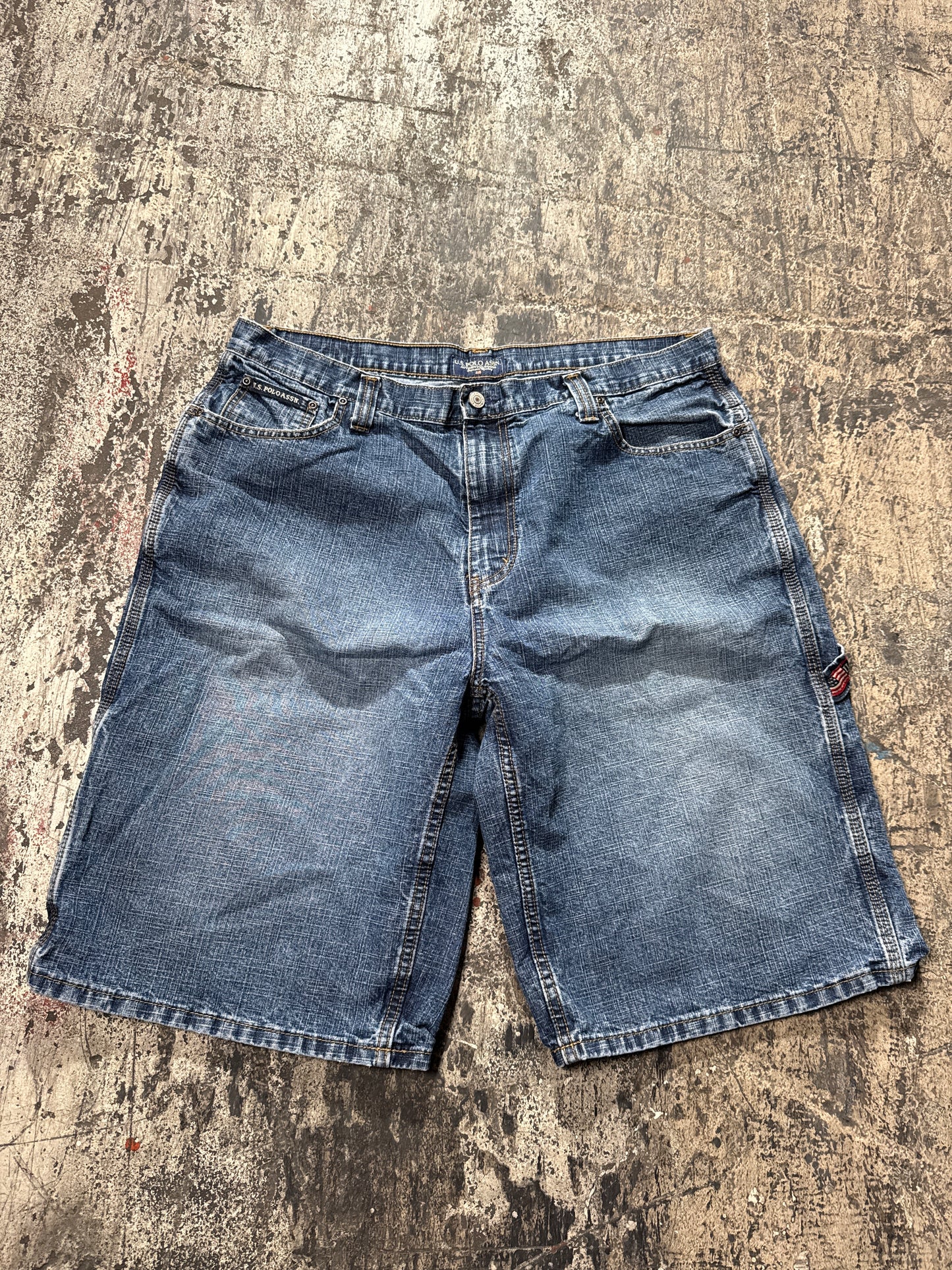 (38) Light Blue U.S Polo Assn. Jorts