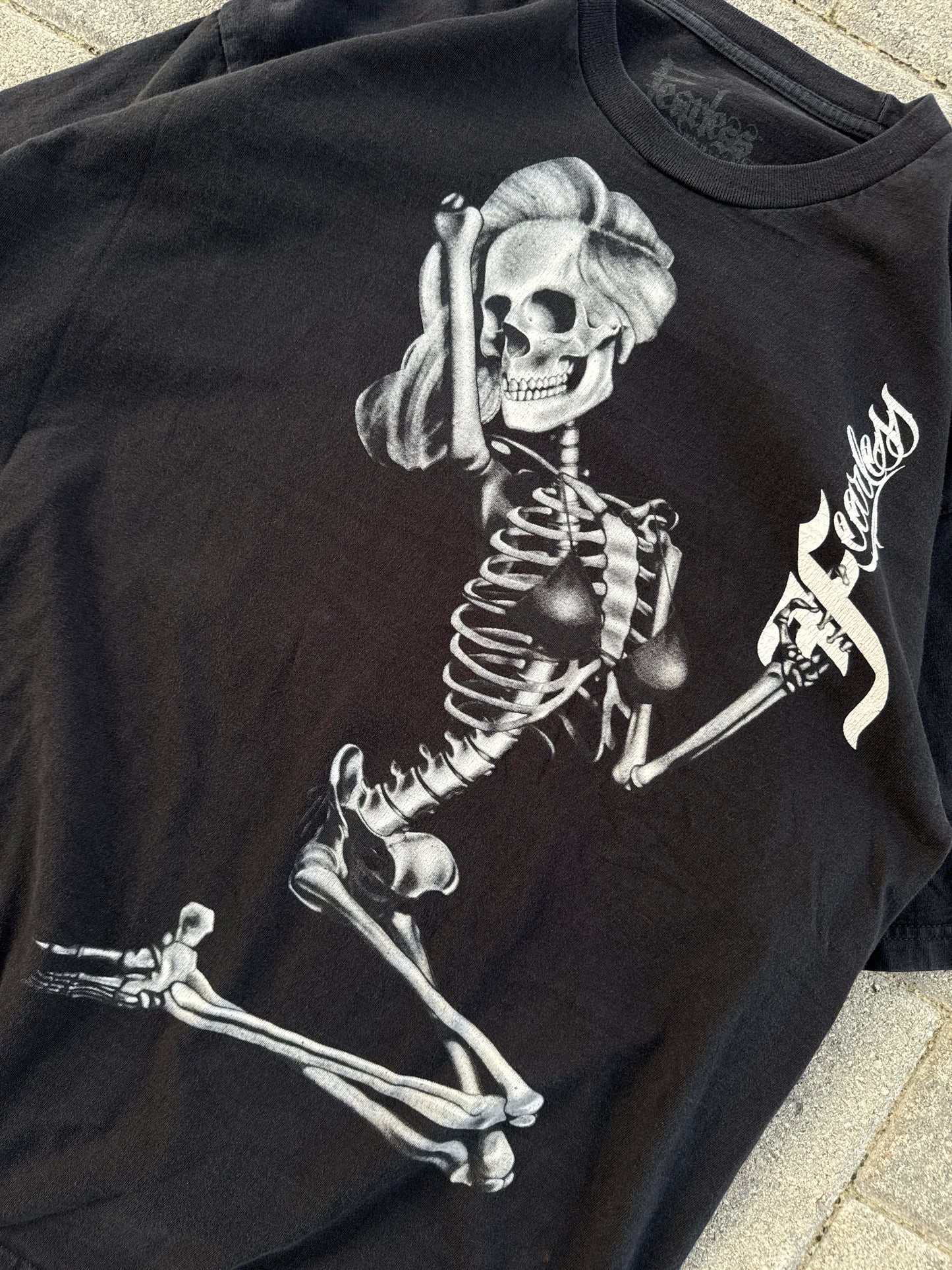 (XL) Fearless Skeletons 00s Tee