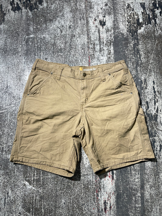 (8) Women Carhartt Shorts