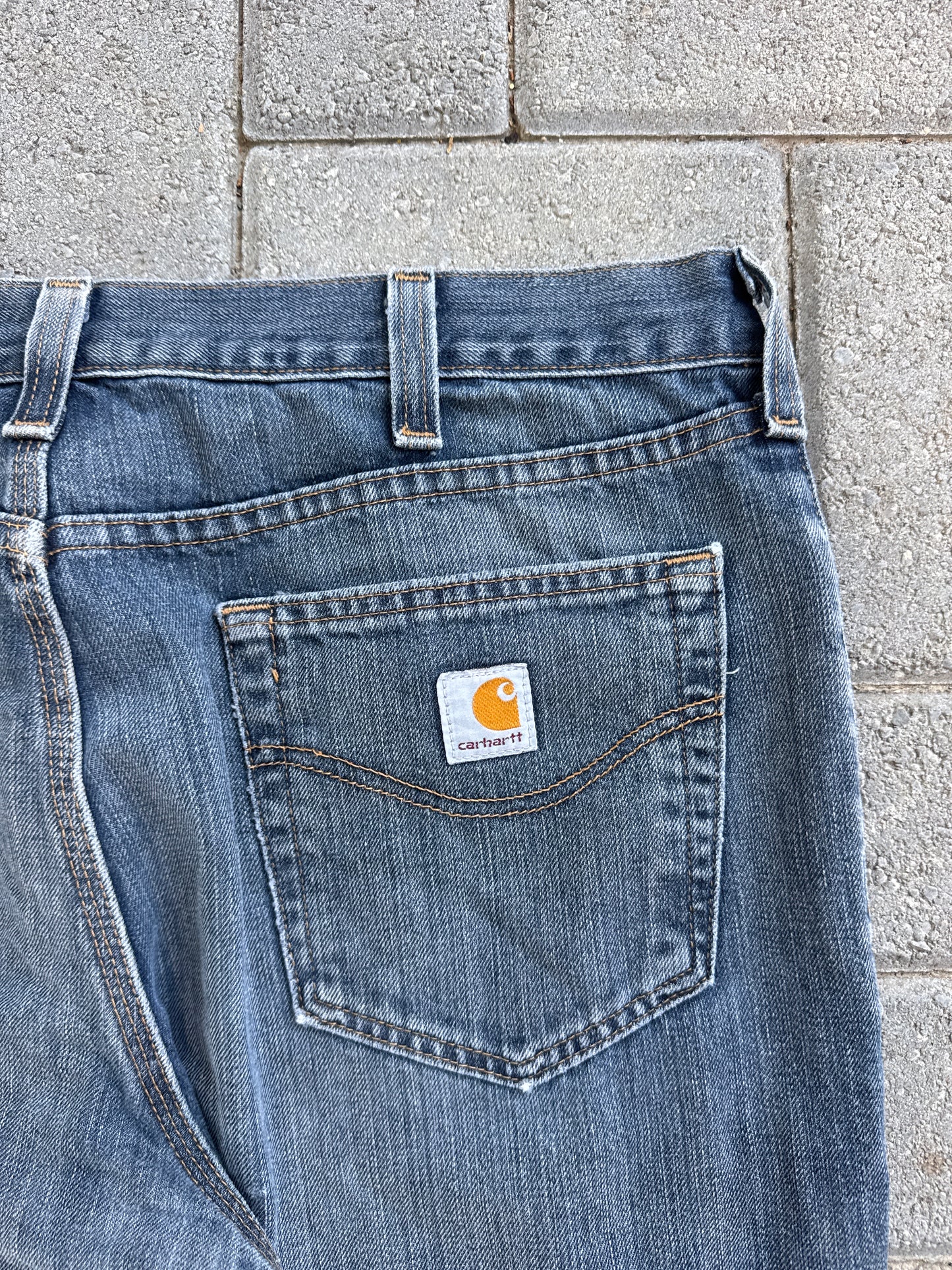 (36x30) Carhartt Relaxed Fit Denim