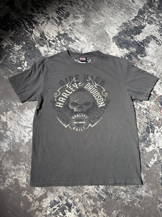 (L) Harley Davidson Fort Worth Skull Tshirt