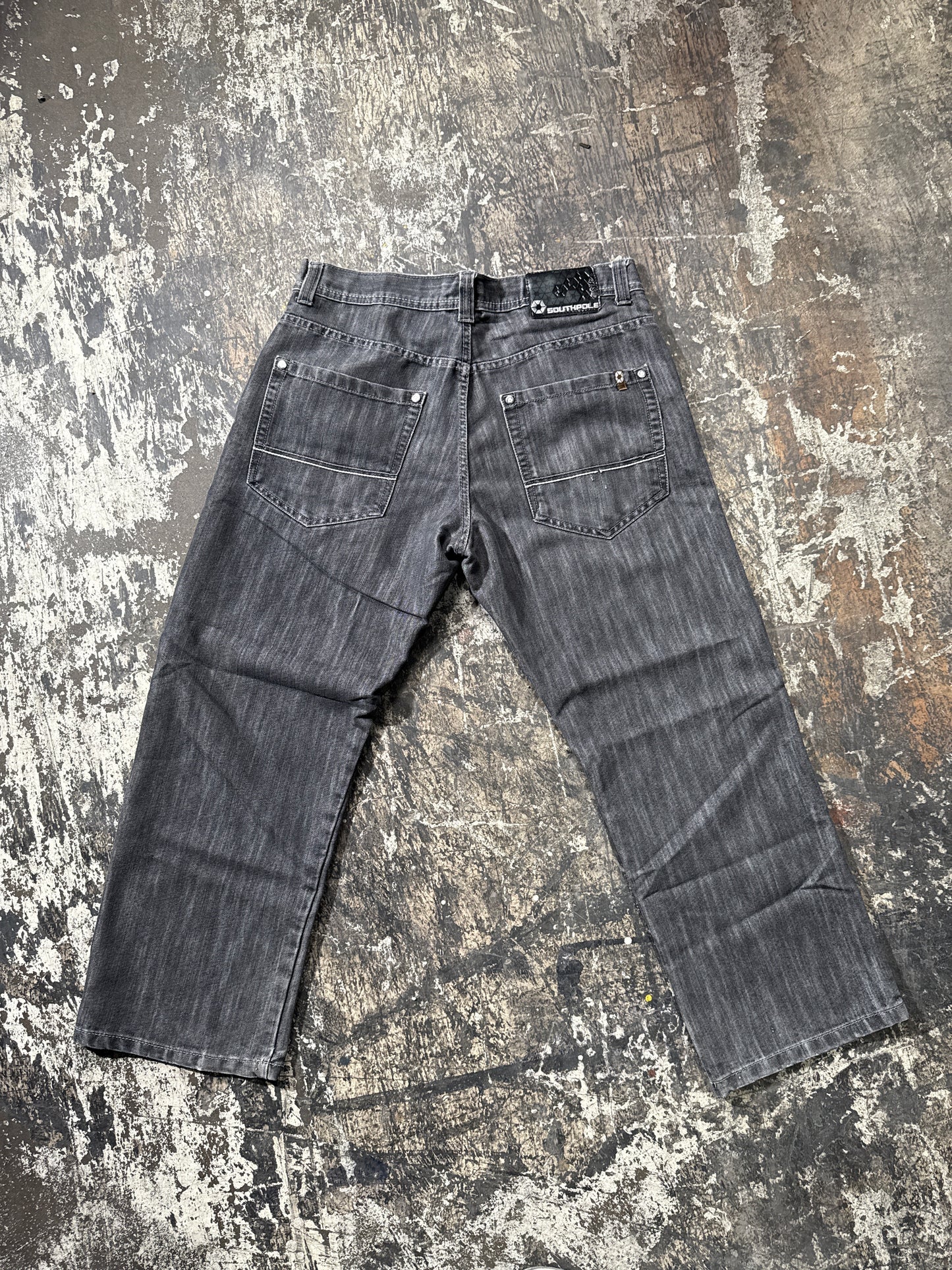 (34x30) Faded Black Y2K Southpole