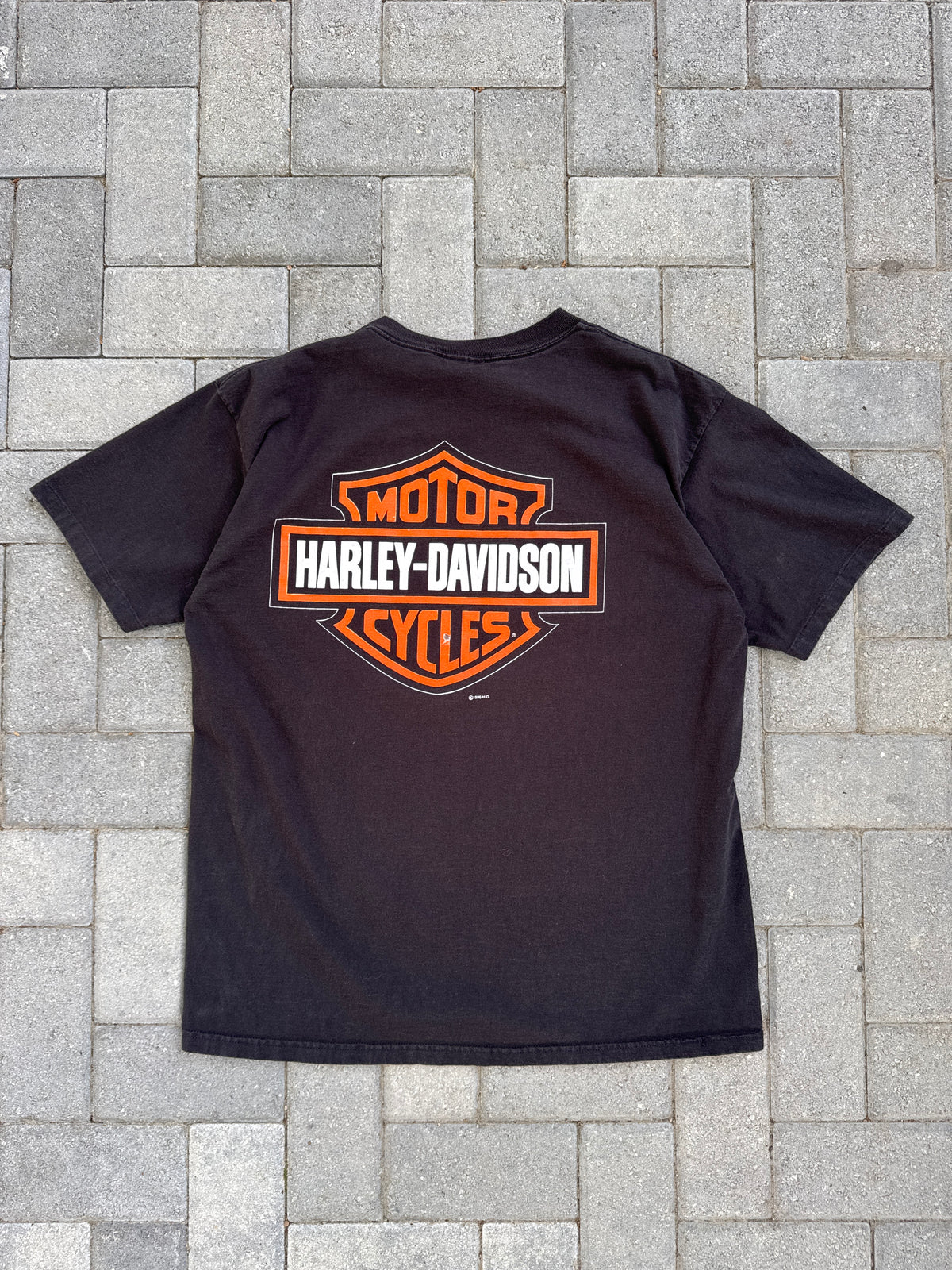 (XL) The Hottest Sound 1996 Harley Davidson Tee