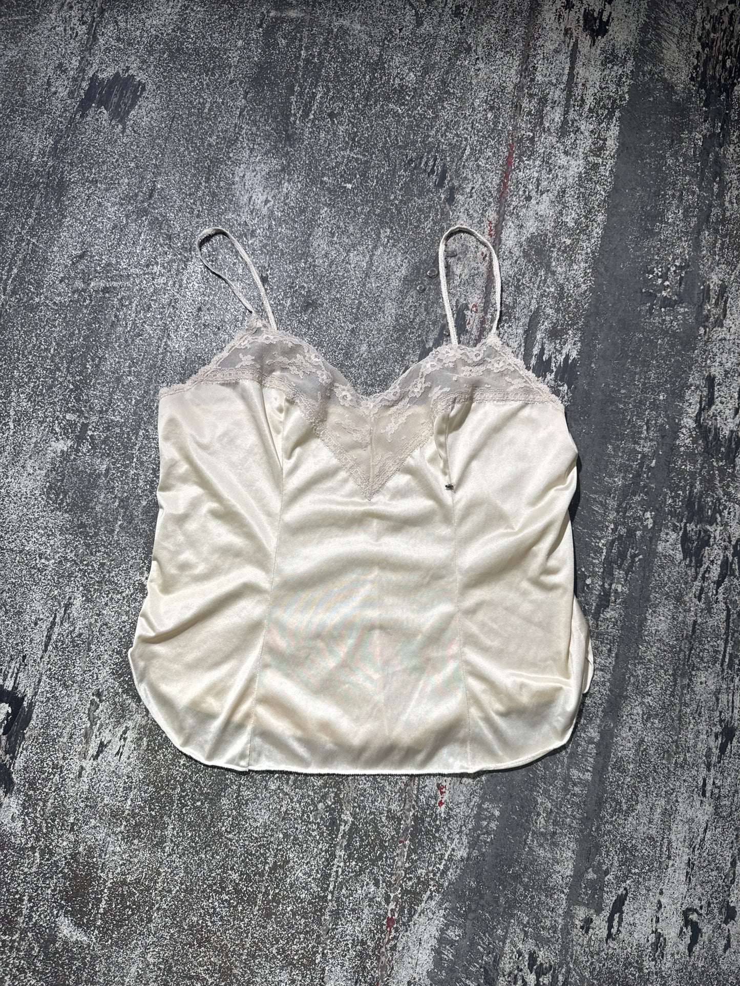(L/34) Lace trim satin cami