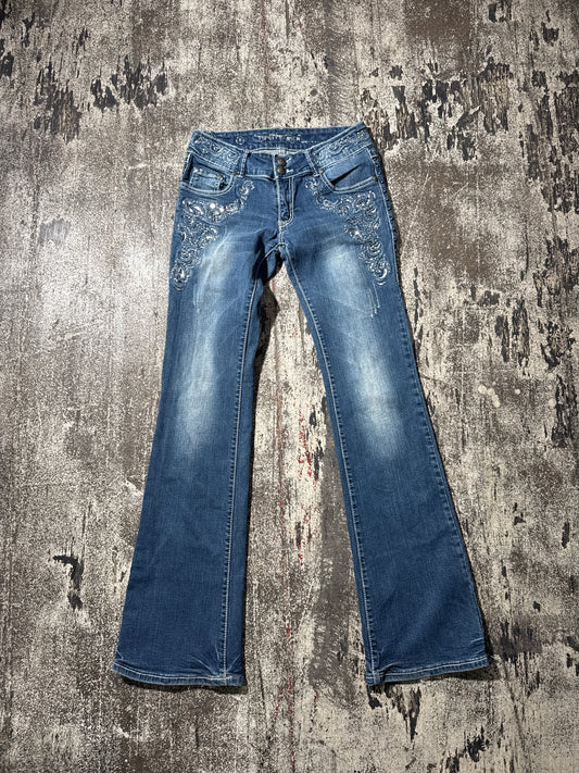 (7) Trinity Ranch Jeans