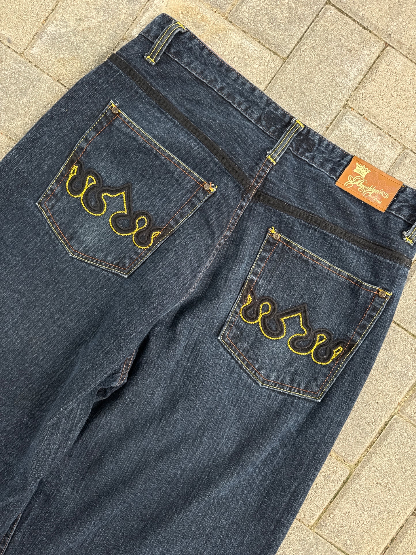 (38) Brooklyn Express Flame Pockets Y2K Jorts