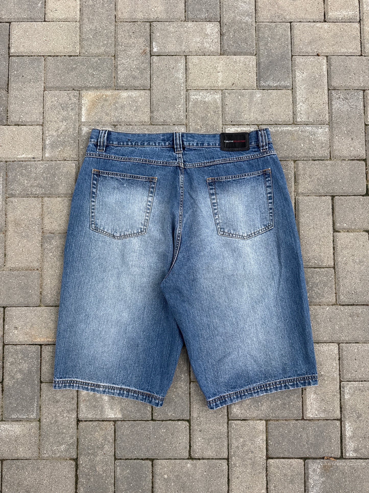 (40) Fubu Y2K Jorts