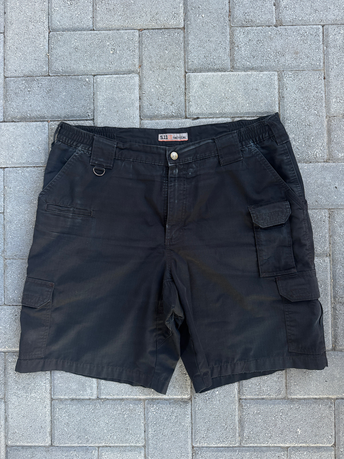 (36) 5.11 Tactical Black Shorts