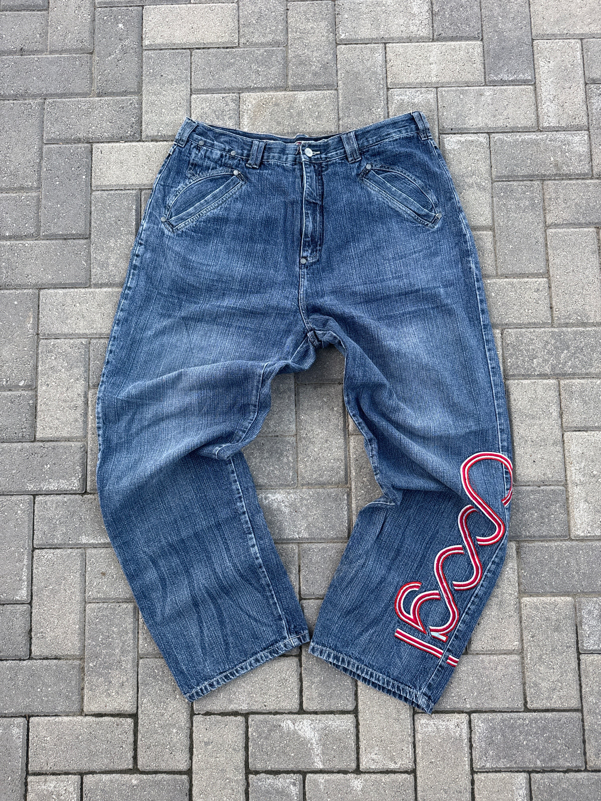 (42x36) Coogi Denim Pants