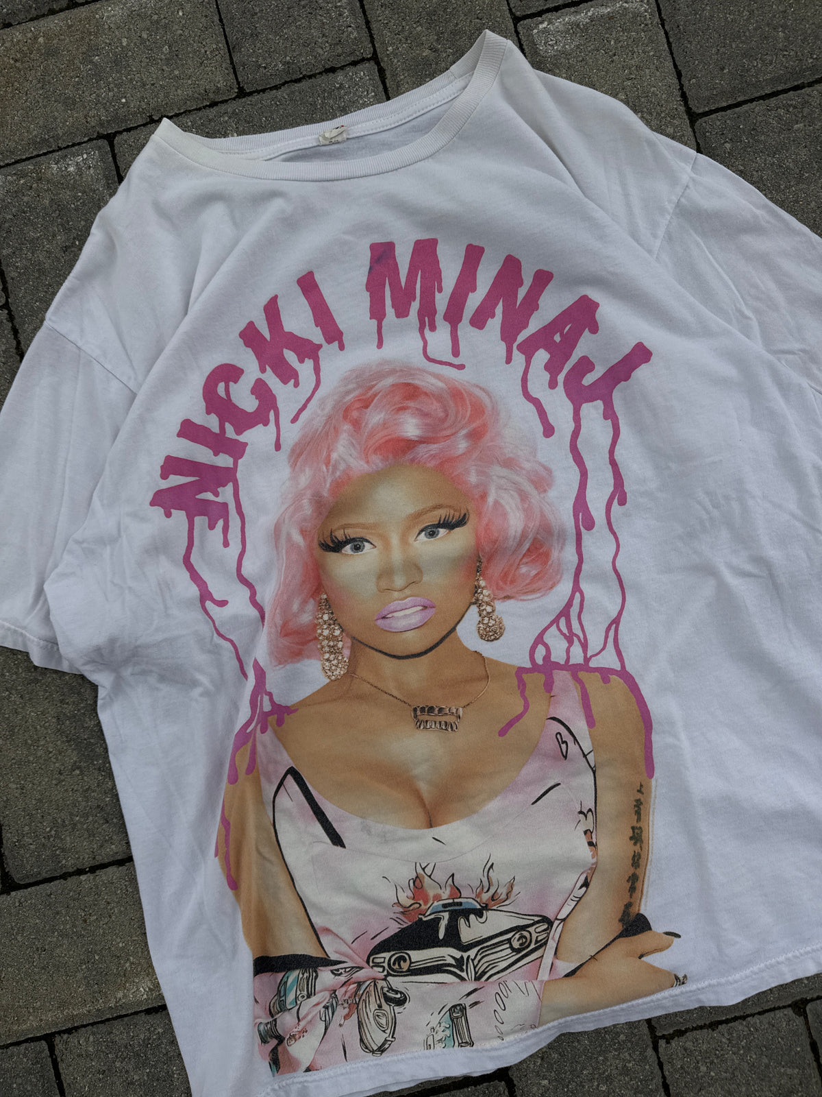 (XL) Nicki Minaj Tee
