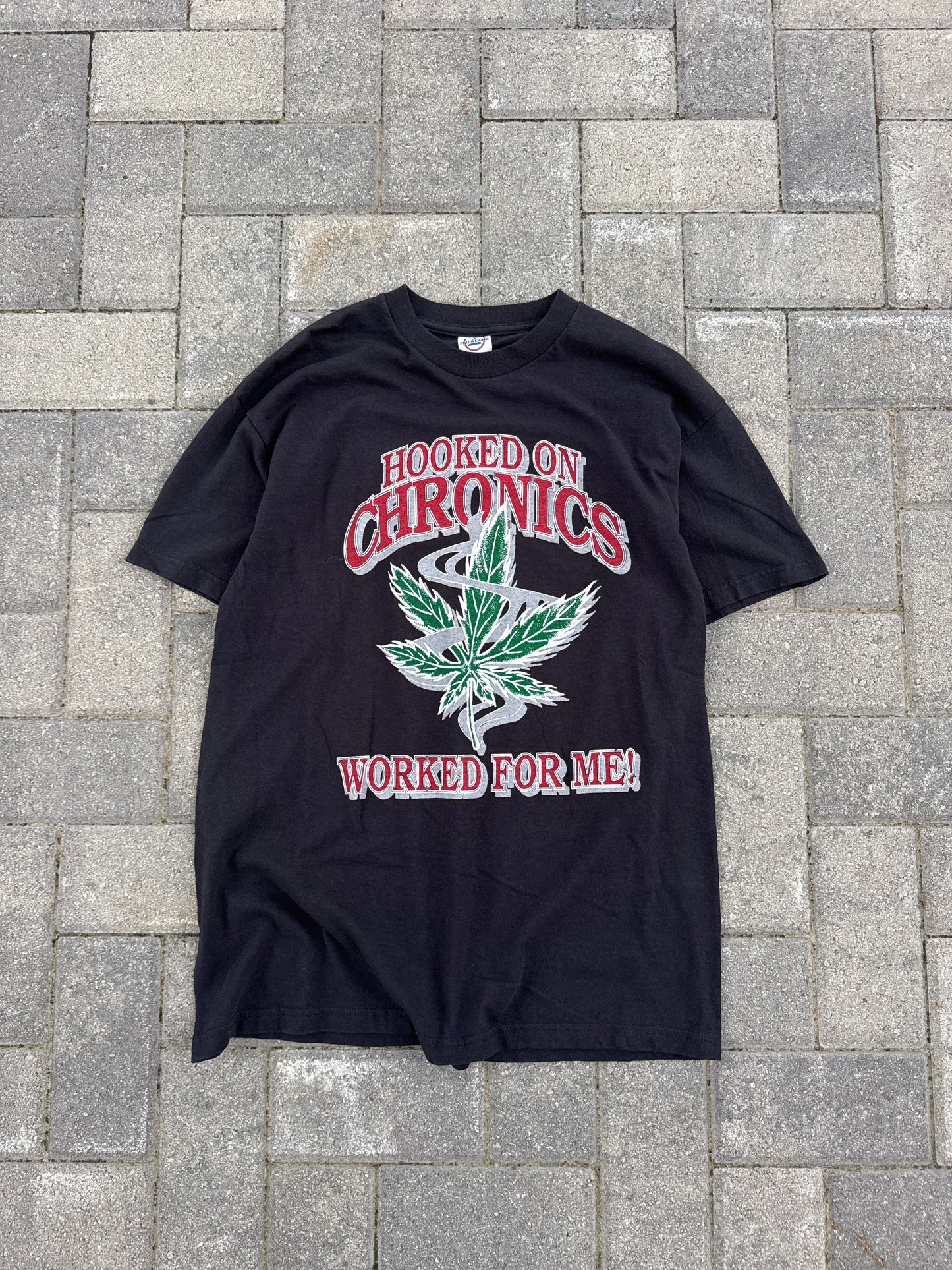 (L) Hooked on Chronics 00s Tee
