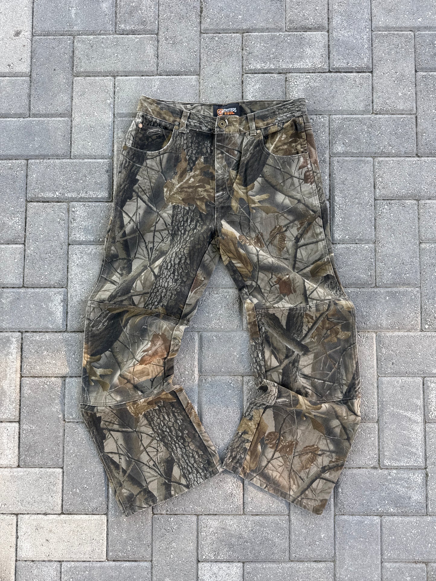 (30x30) Outfitters Ridge RealTree Women Double-Knee Denim Pants