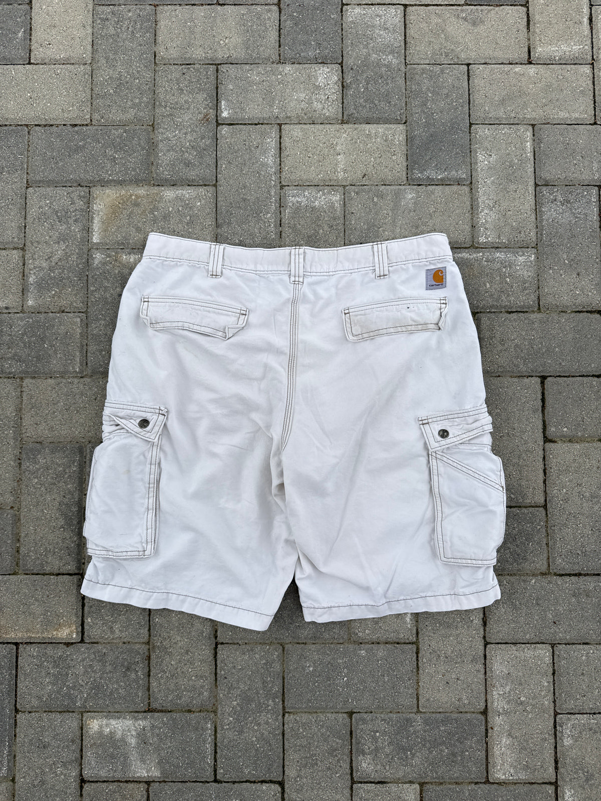 (38) Carhartt Carpenter Cargo White Shorts