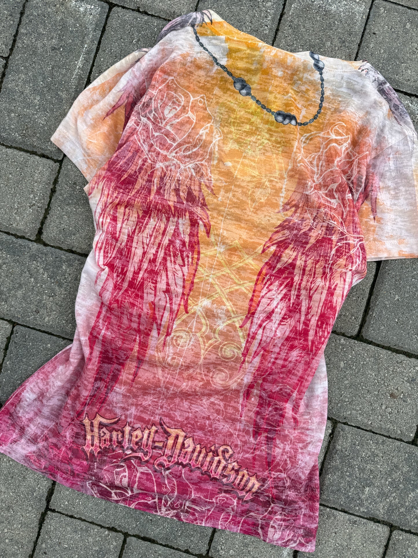 (M) Harley Davidson V-Neck Hawaii Tee
