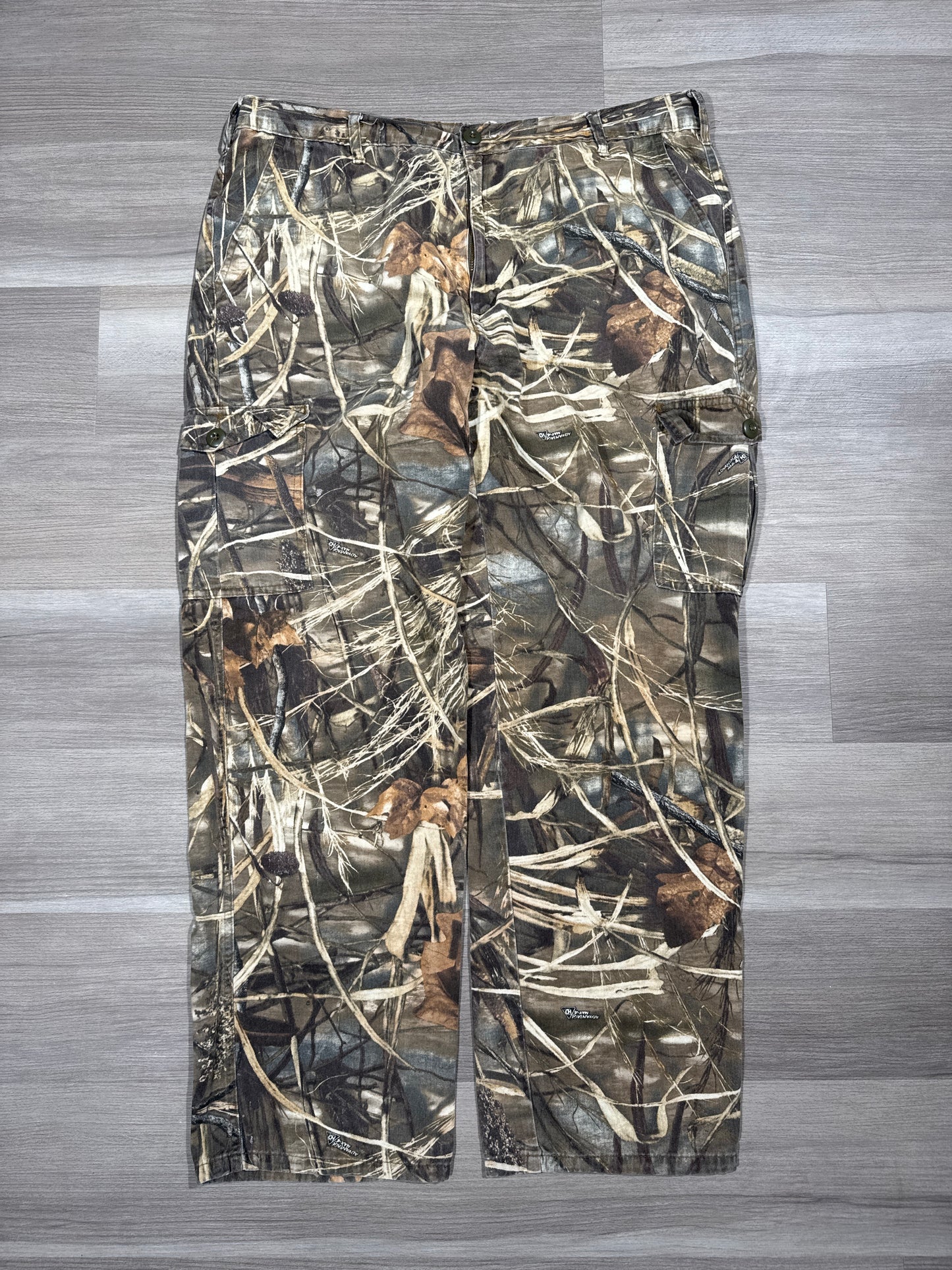 (36x30) Vintage Advantage Max-4 Camo Cargo