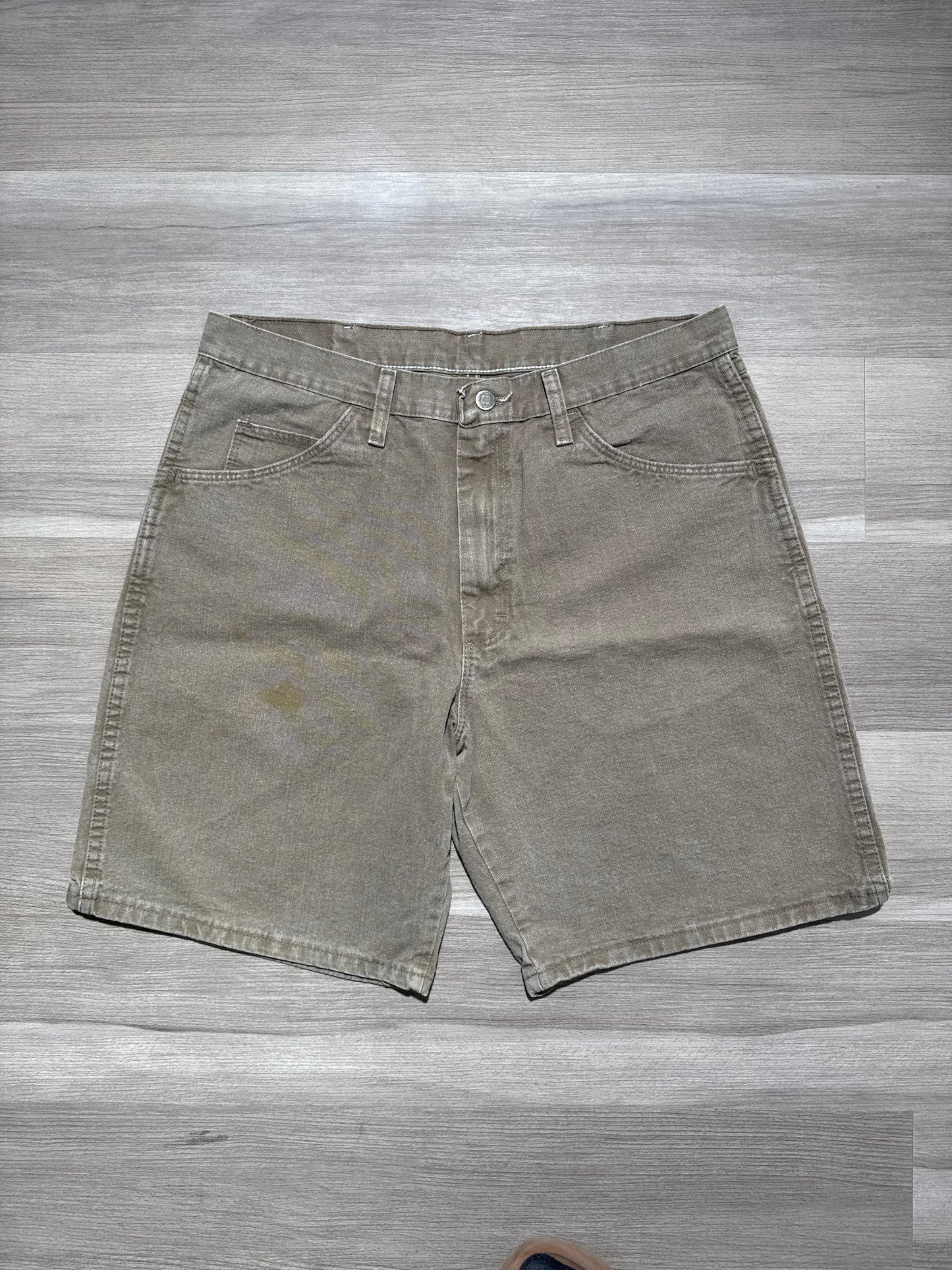 (34) Wrangler Brown Jorts