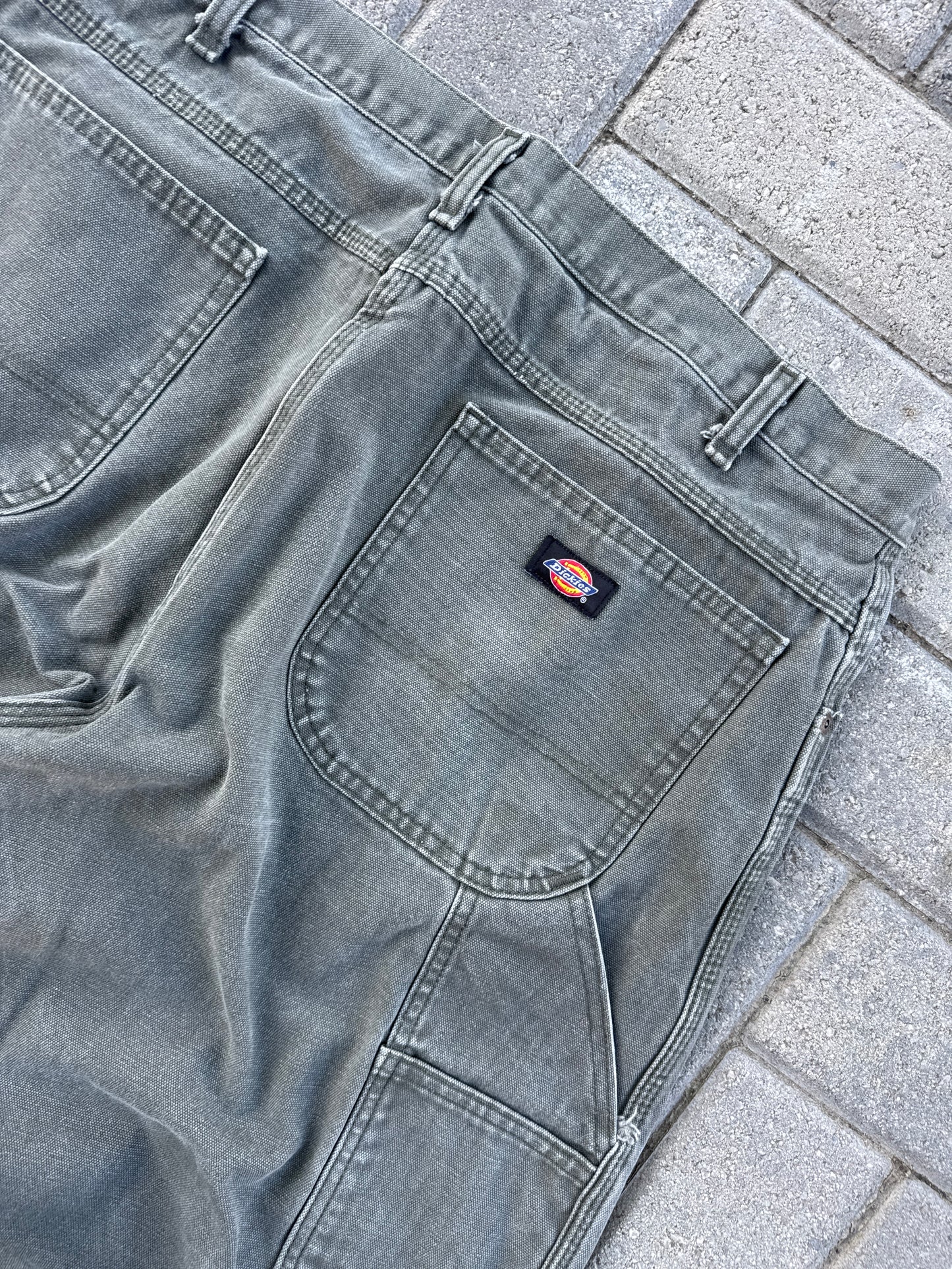 (38x34) Dickies Sun Faded Carpenter Denim Pants