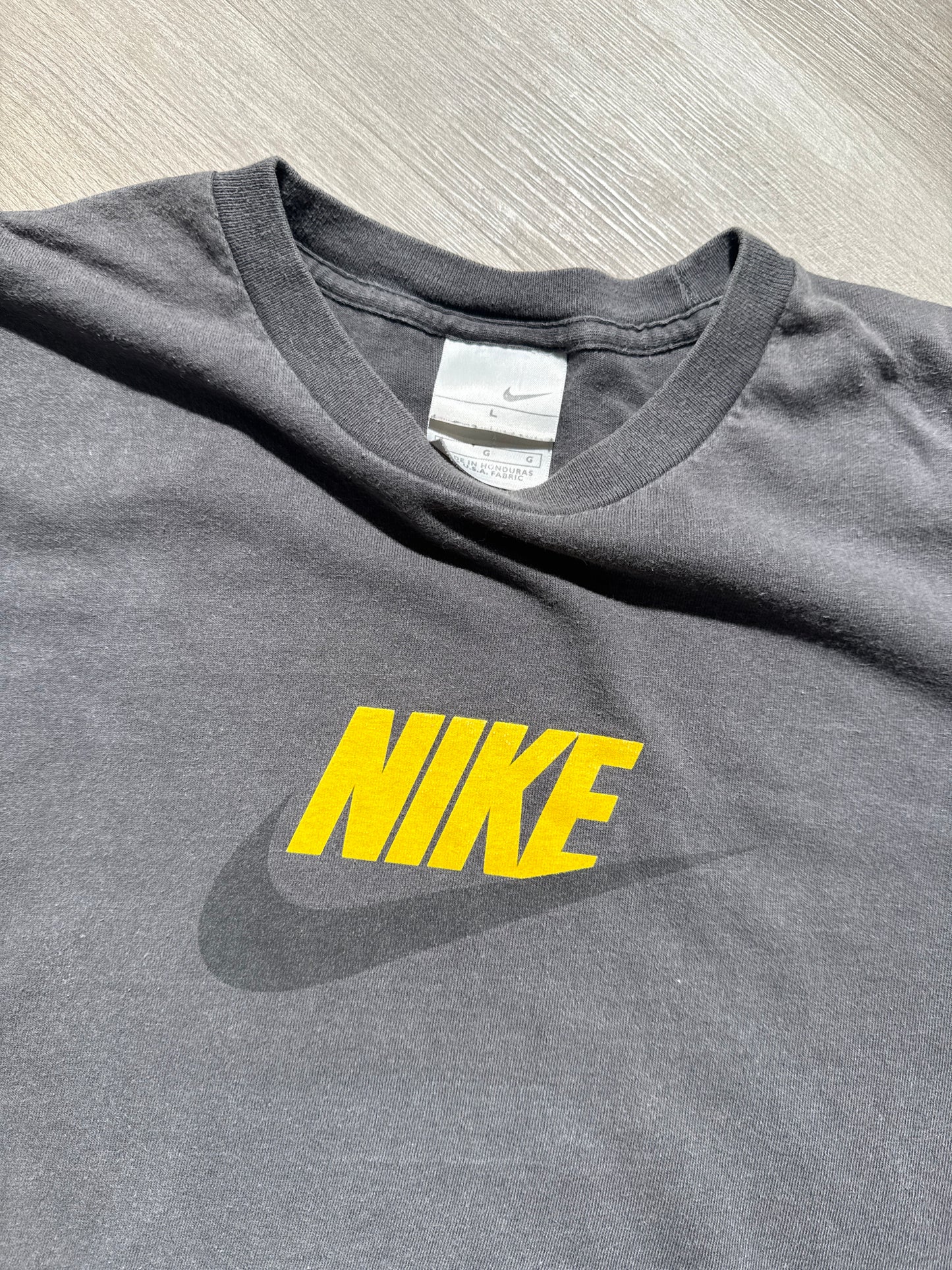 (L) Y2K Nike Dark Grey Logo Tee