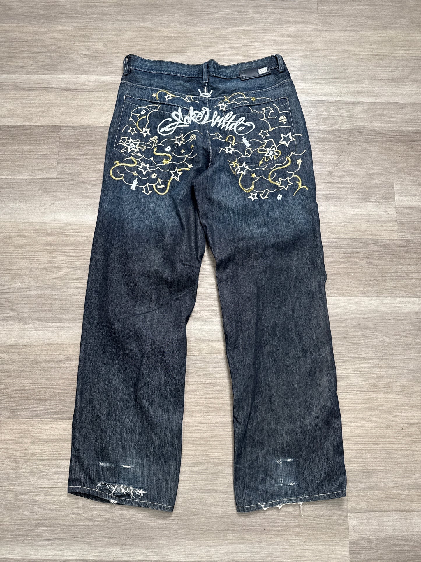 (36x34) Ecko Unltd Baggie Fit Embroidered Denims