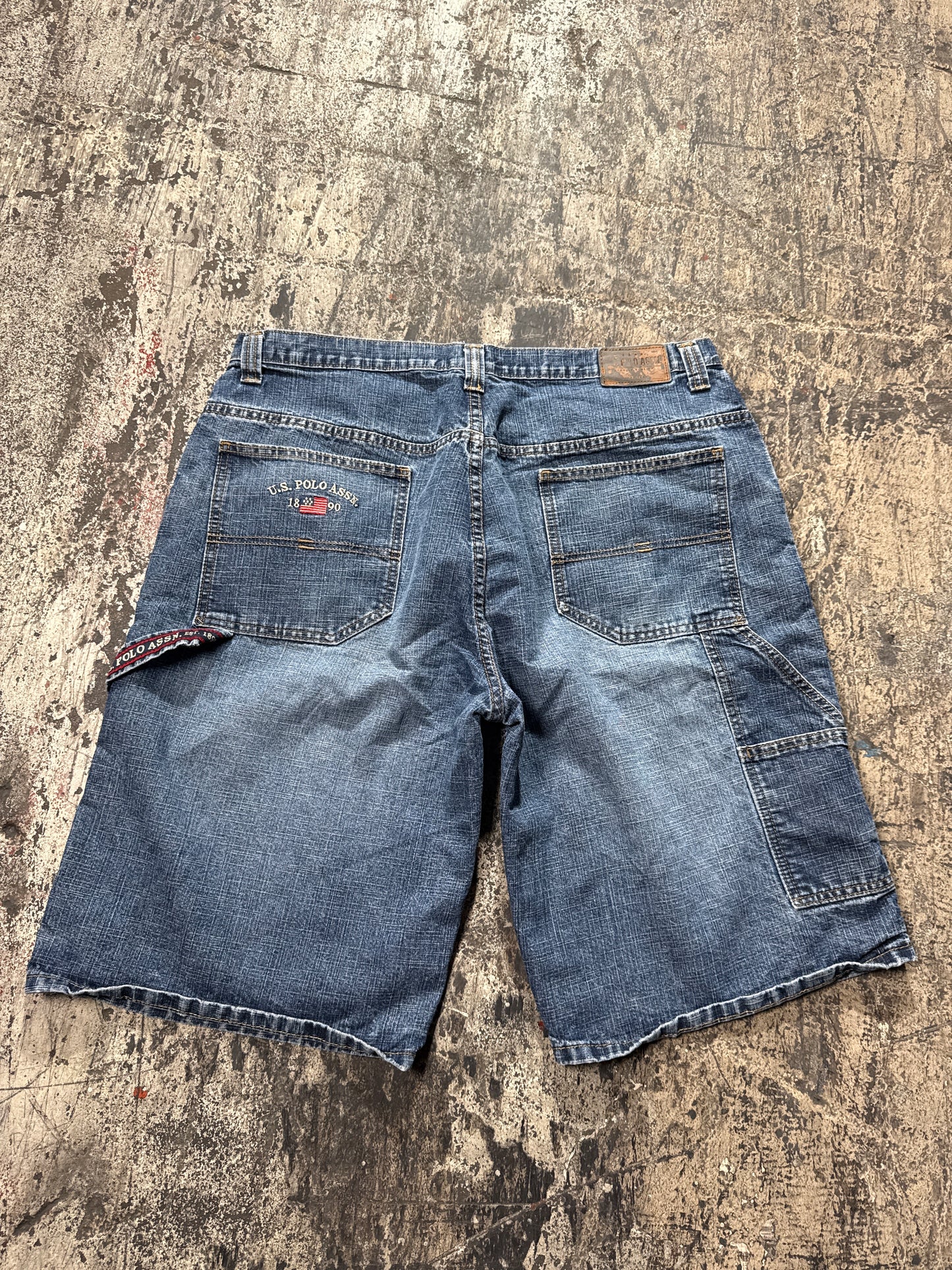 (38) Light Blue U.S Polo Assn. Jorts