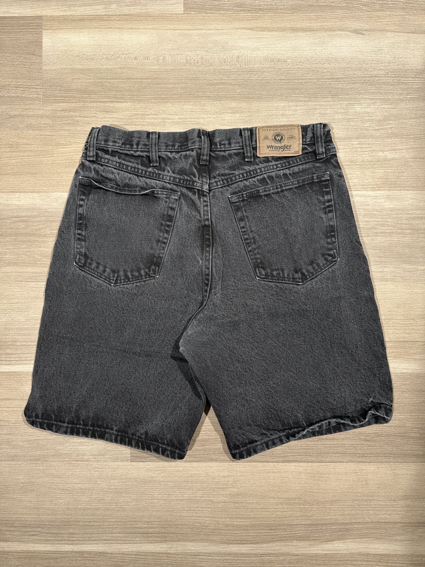 (34) Black Wrangler Jorts