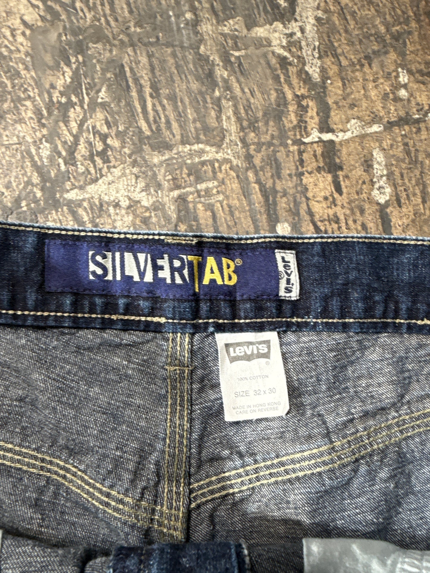 (32x30) 90s Levi’s Silvertab