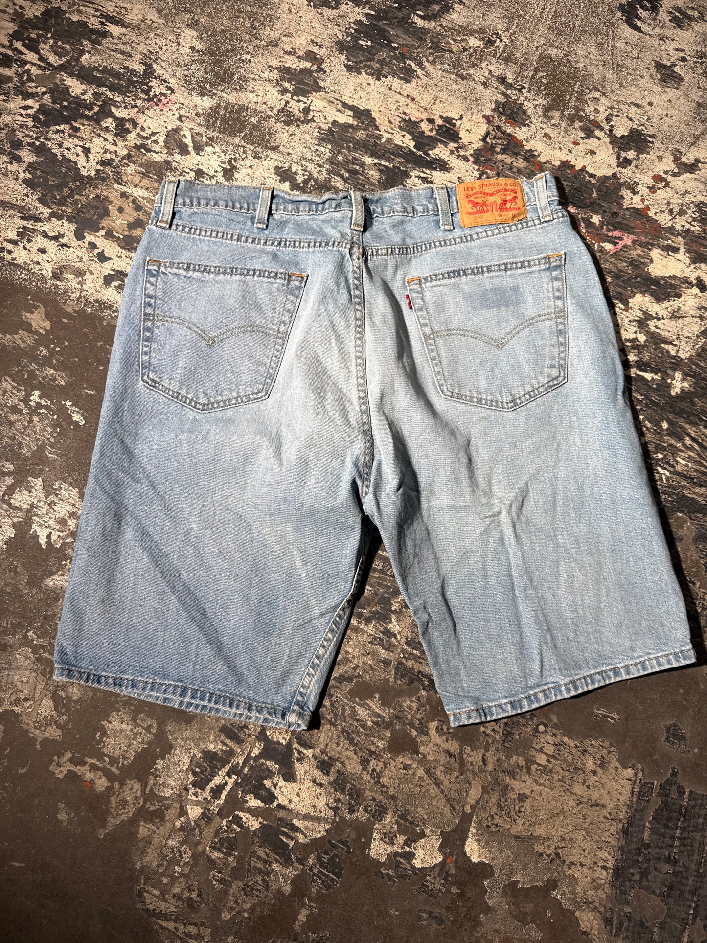 (40) Levi’s 505 Jorts