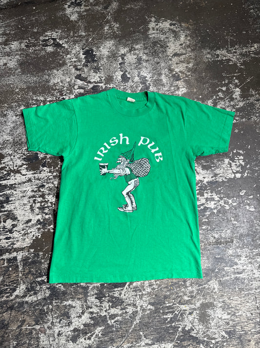 (L) Vintage Irish Pub