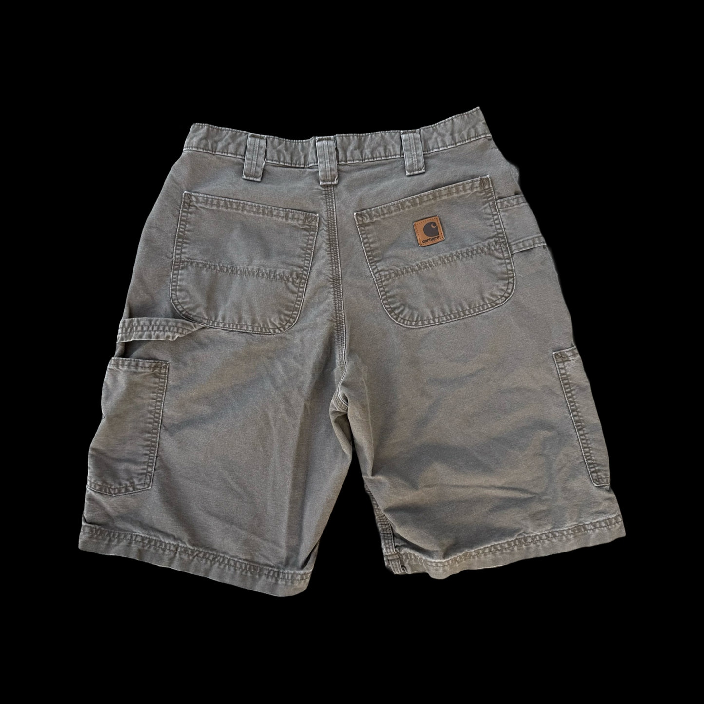 (32) Green Carhartt Cargo Shorts